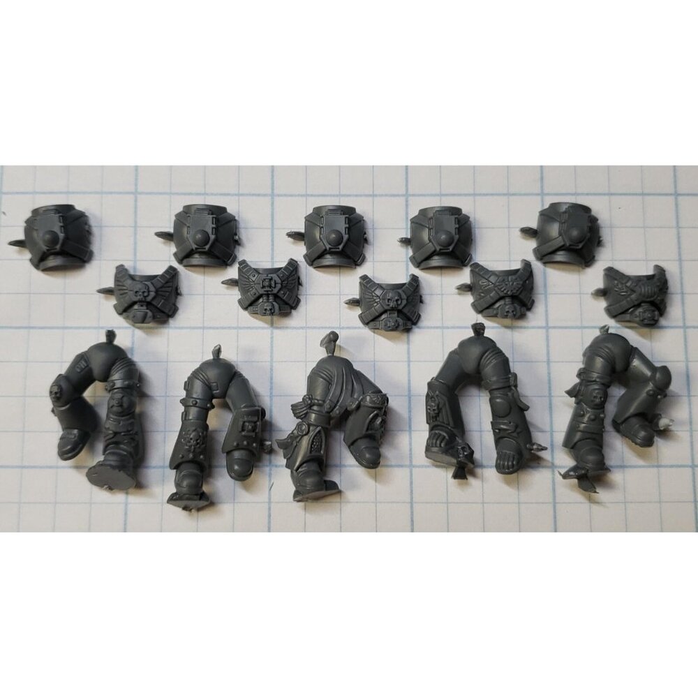 Warhammer 40k Space Marine Bits Vanguard Veteran Engraved Legs & Torsos x5